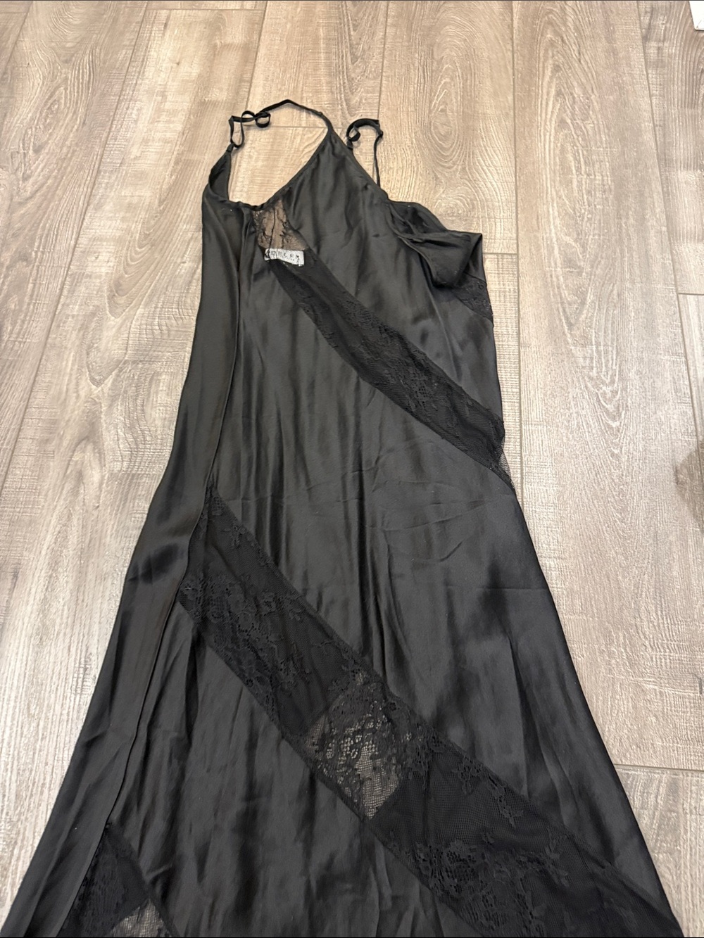 Delfi collective silk lace dress